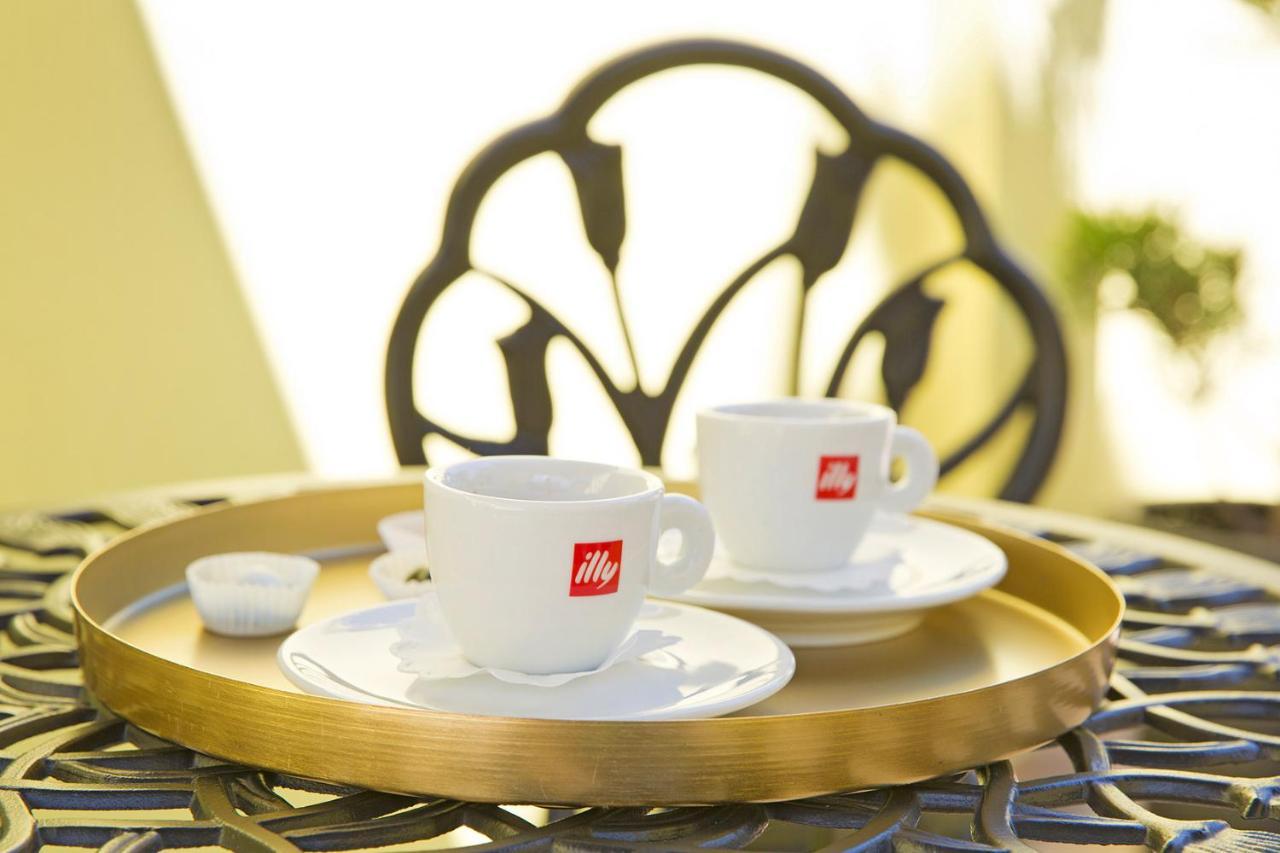 Casa 3 Guesthouse Oradea Buitenkant foto