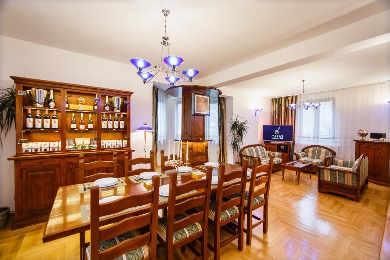 Casa 3 Guesthouse Oradea Buitenkant foto